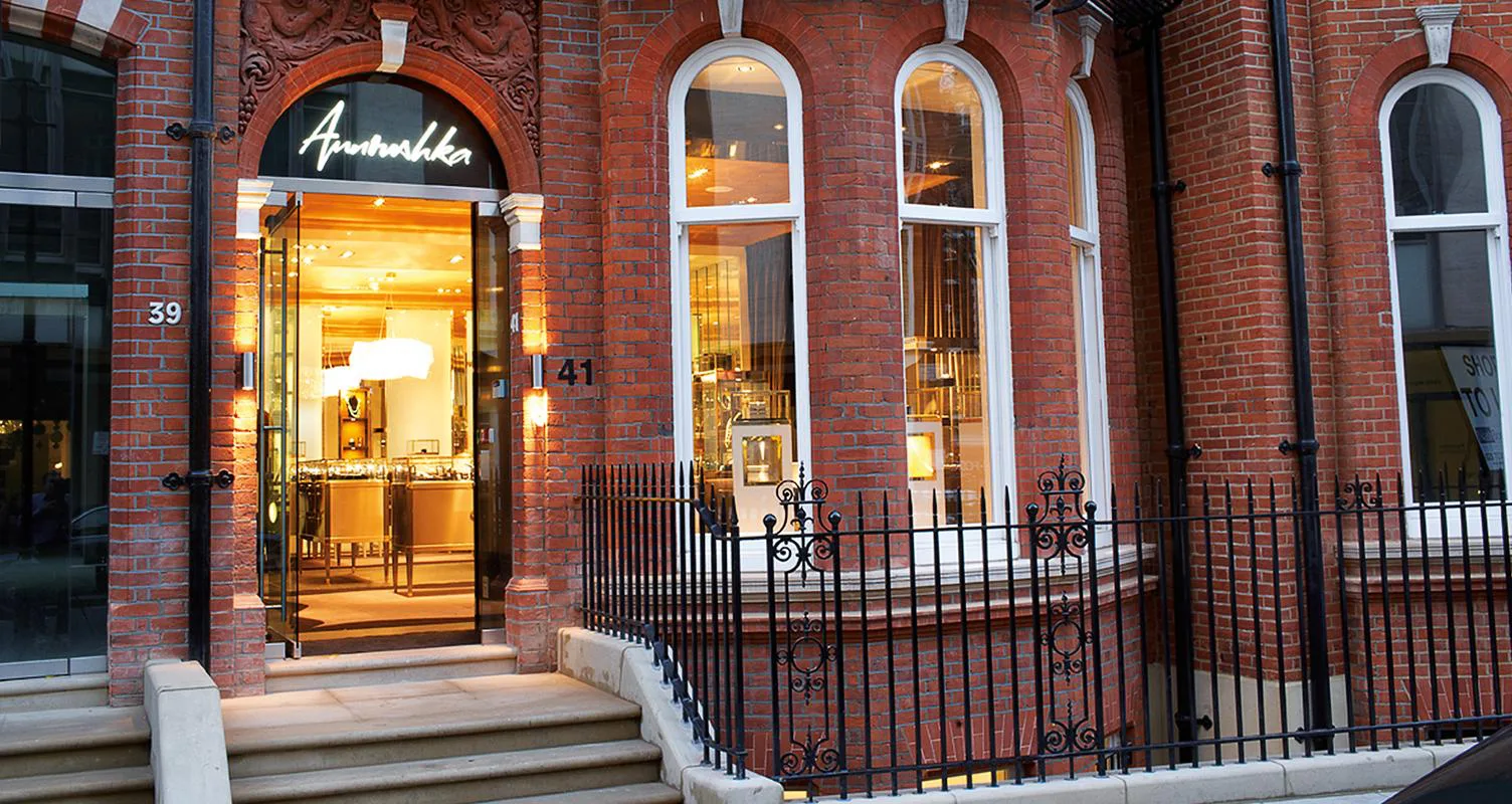 Annoushka jewelry boutique storefront and entrance
