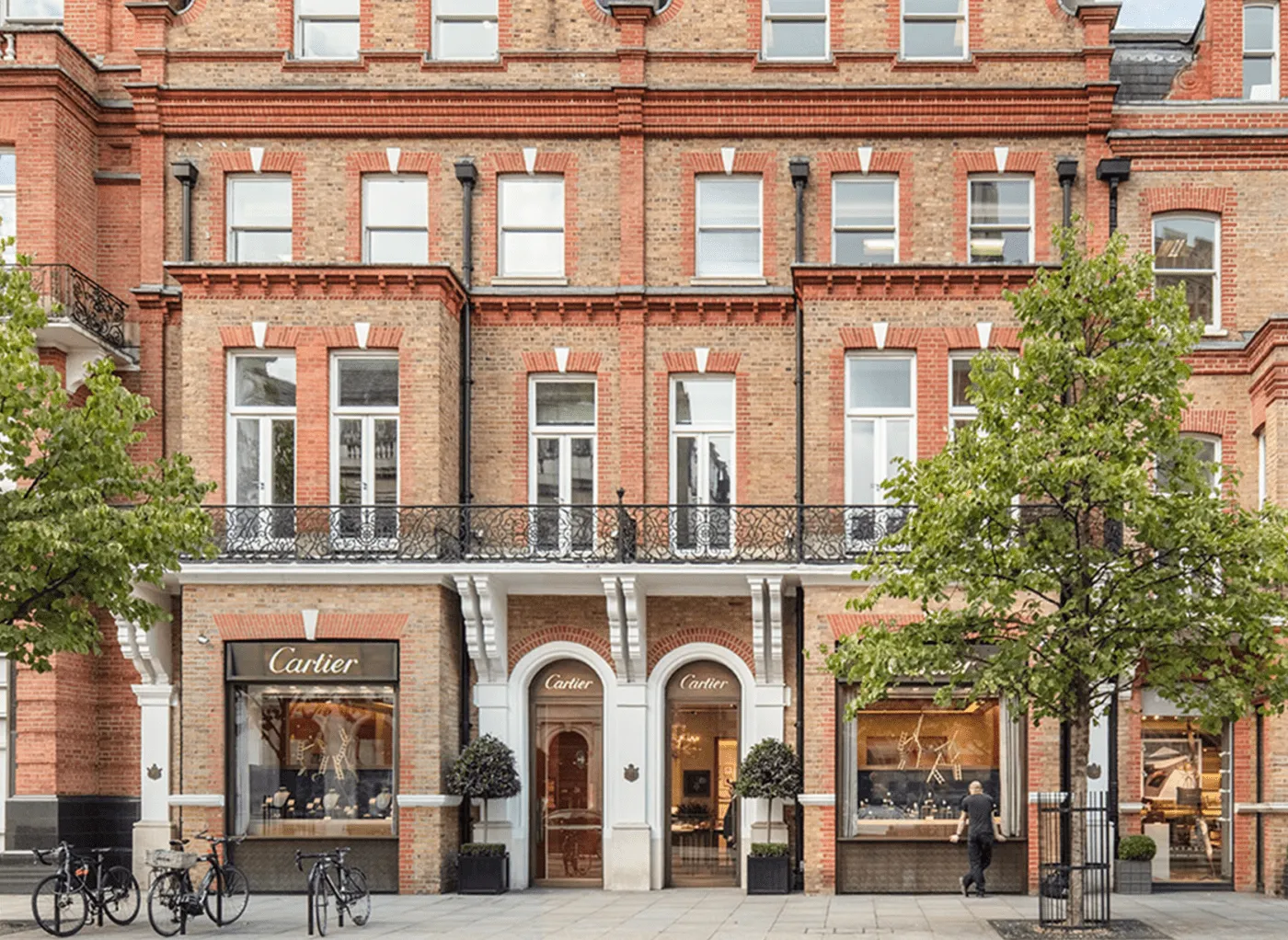 Cartier boutique storefront on a Chelsea high street