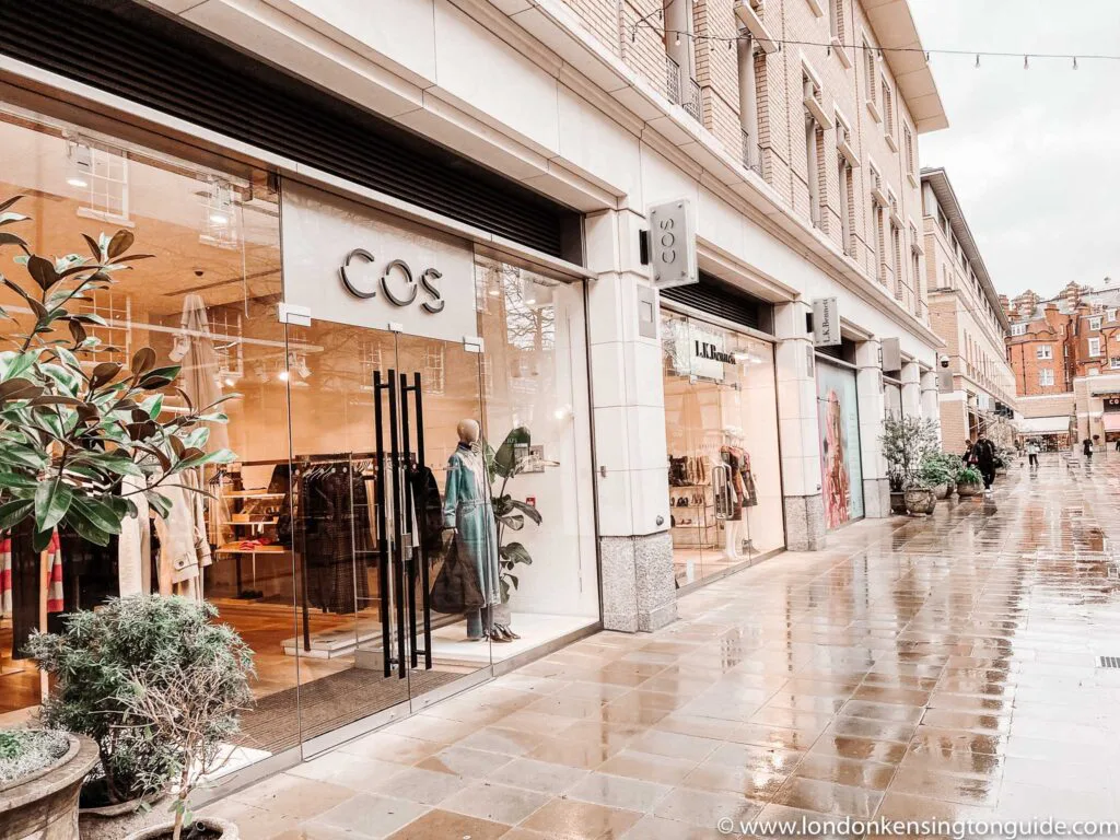 COS storefront representing an upscale clothing boutique in Chelsea.