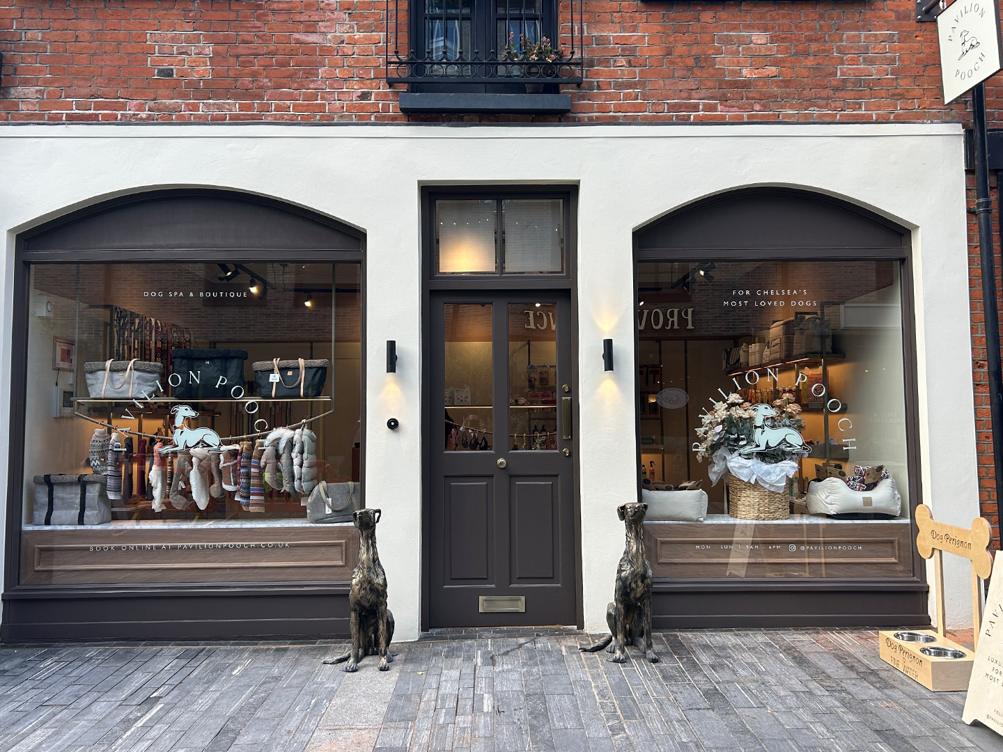 Pavilion Pooch dog spa and boutique storefront
