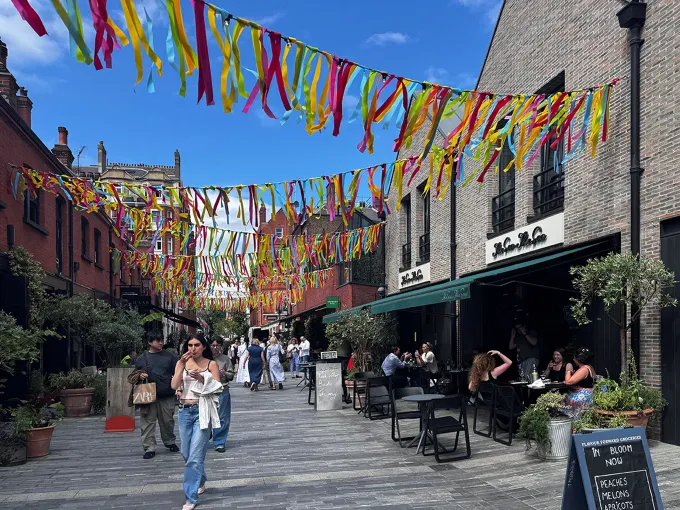 Pavilion Road street scene offering outdoor dining and a festive atmosphere.